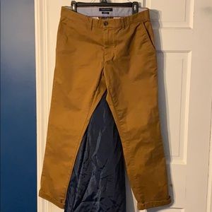 tommy hilfiger chinos